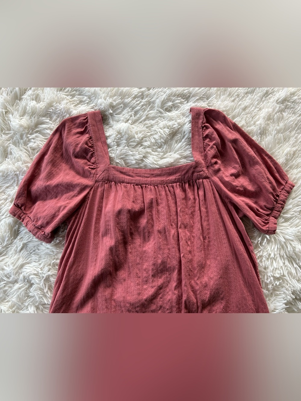 Old Navy | Puff Sleeve Donny Mini Shift Dress - Picture 4 of 7